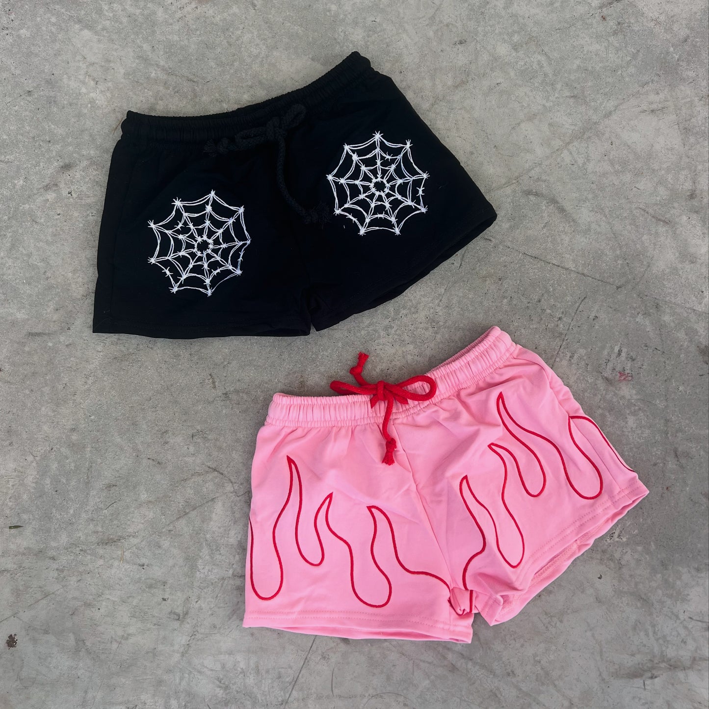 EMBROIDED SHORTS