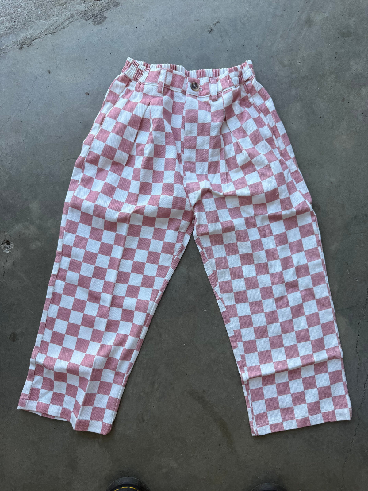 Checkerboard pants pink