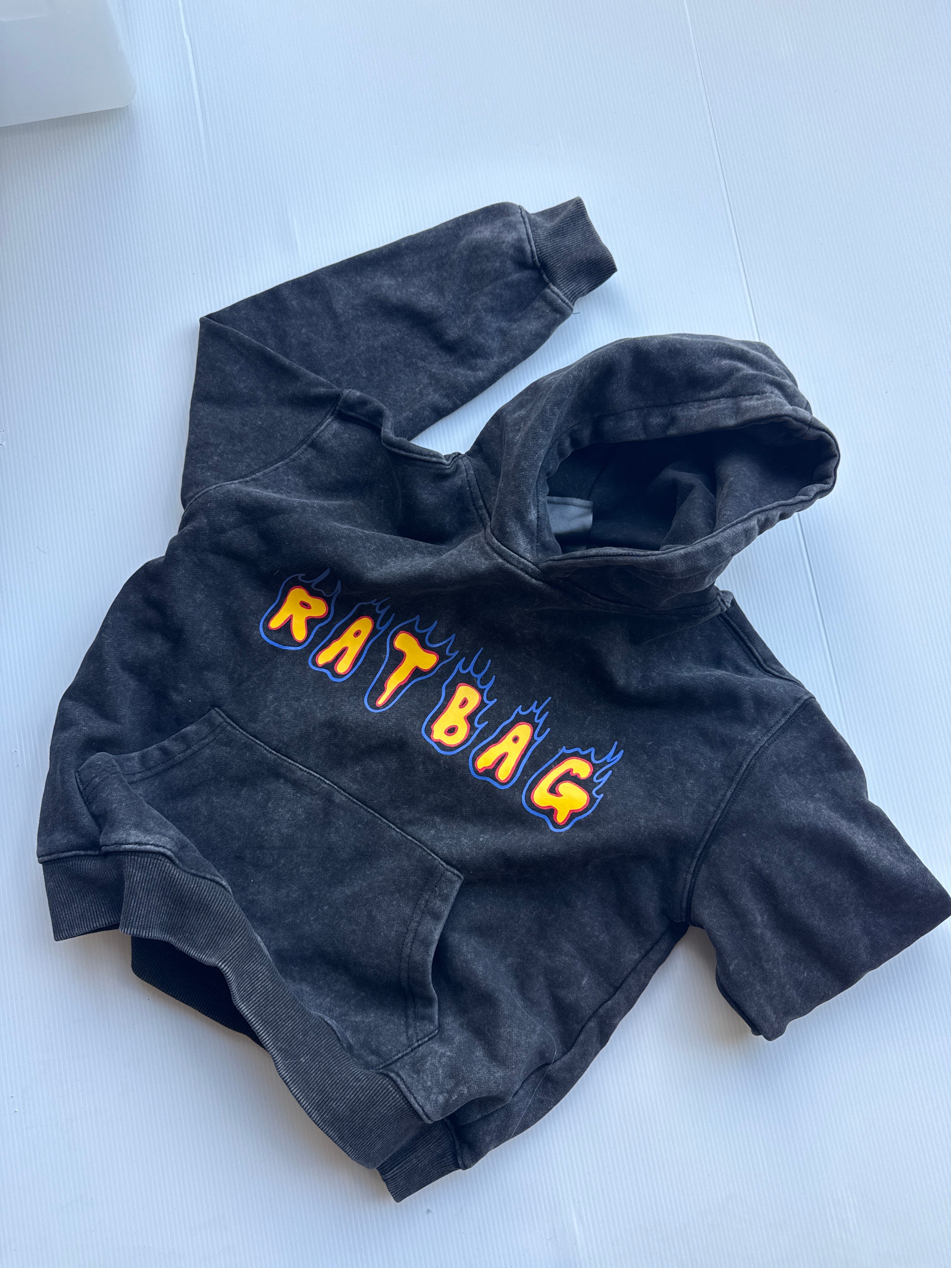 L Stone wash ratbag hoodie