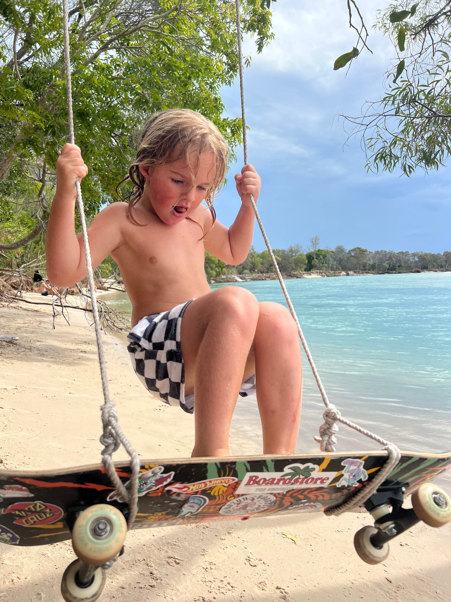 TERRY CHECKERBOARD SHORTS