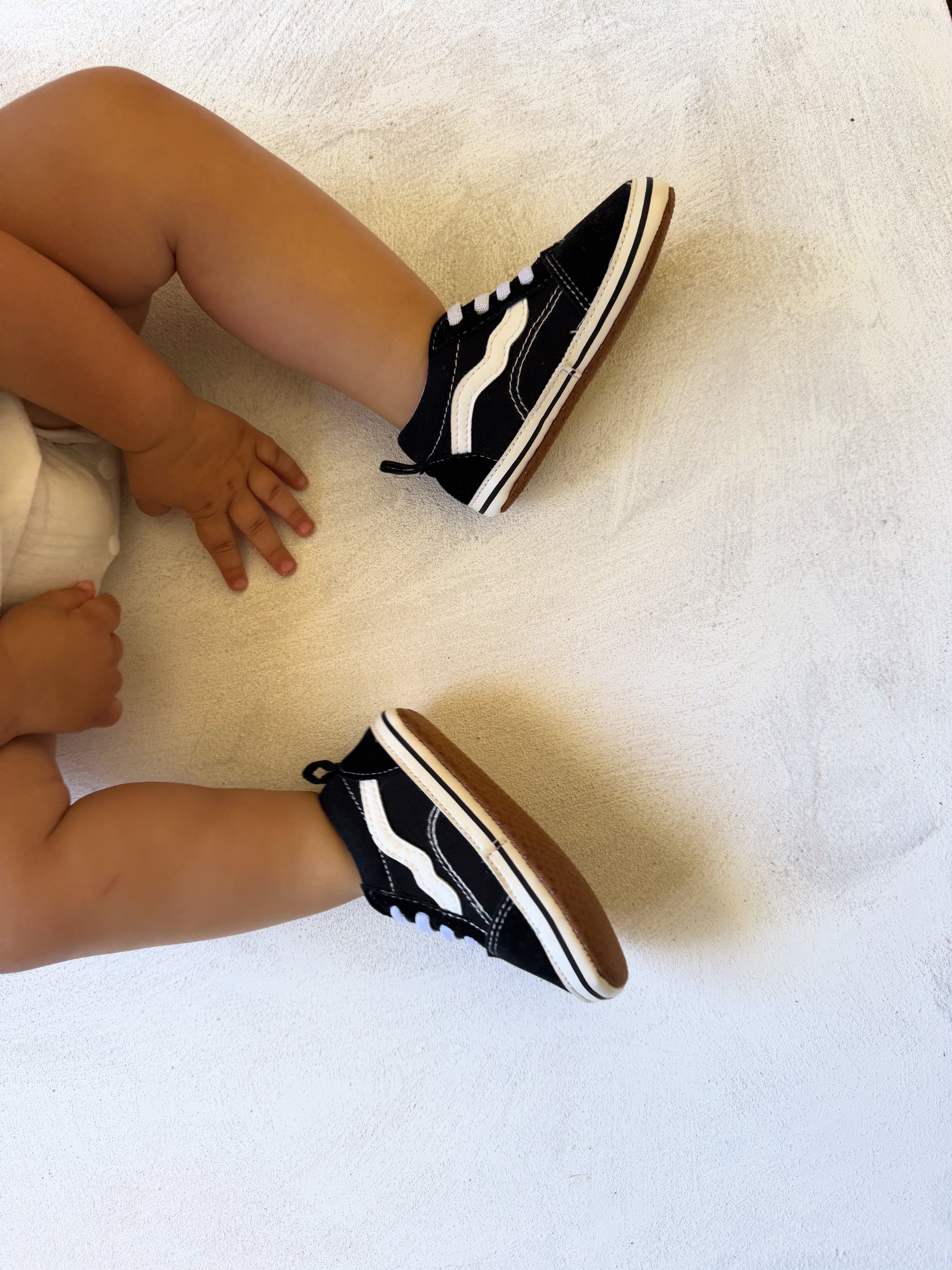 TODDLER SNEAKERS