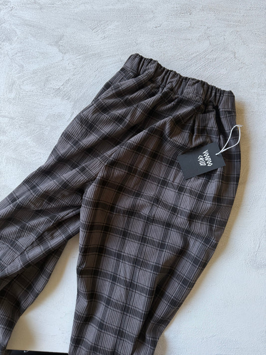 Plaid pants grey