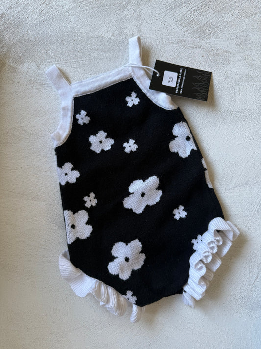 Black flower frill romper