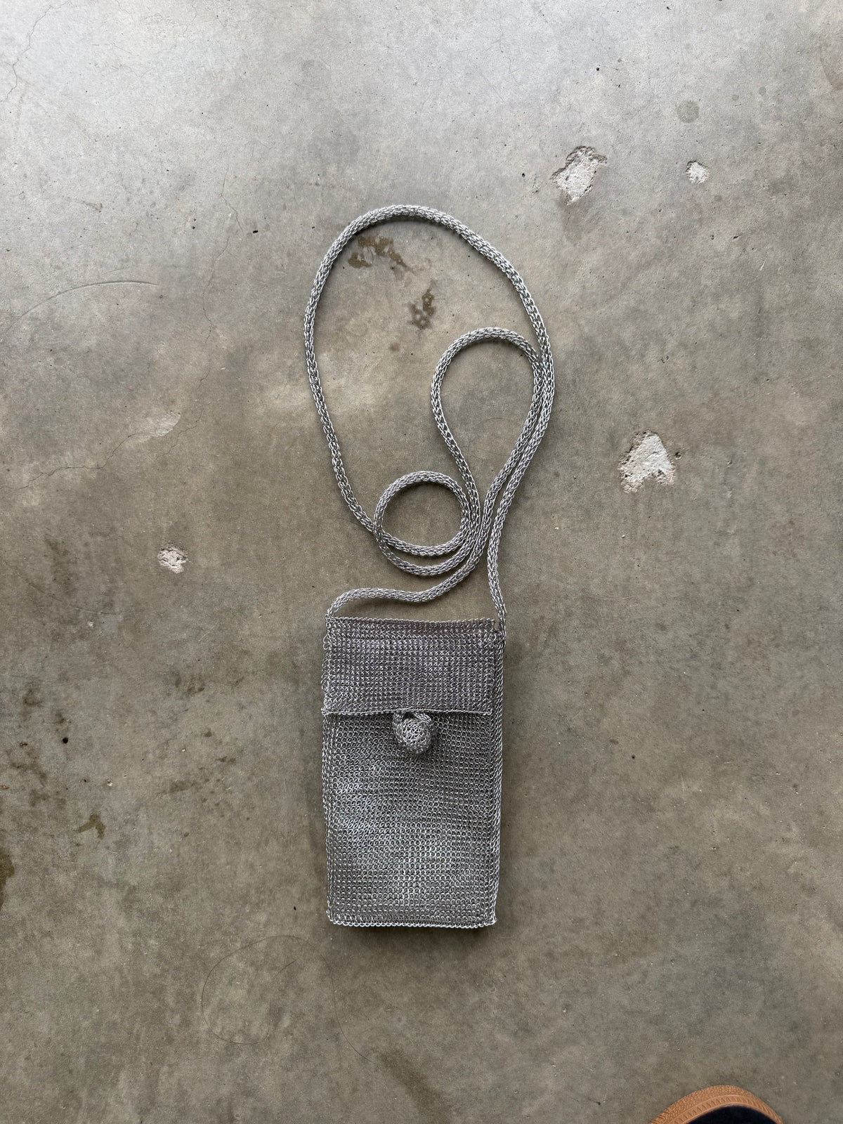 The Lido Phone Bag