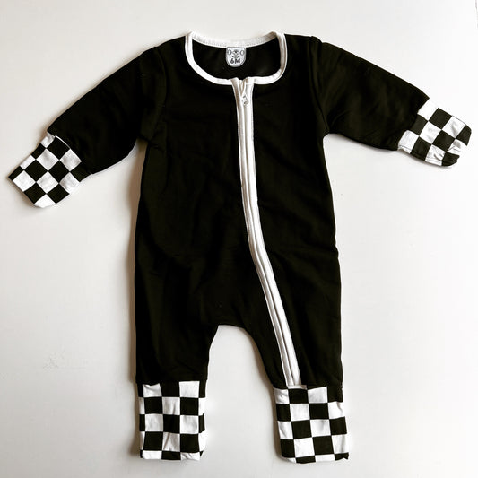 CHECKERBOARD ZIPPY